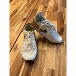 Nike DBreak-Type Pagoda